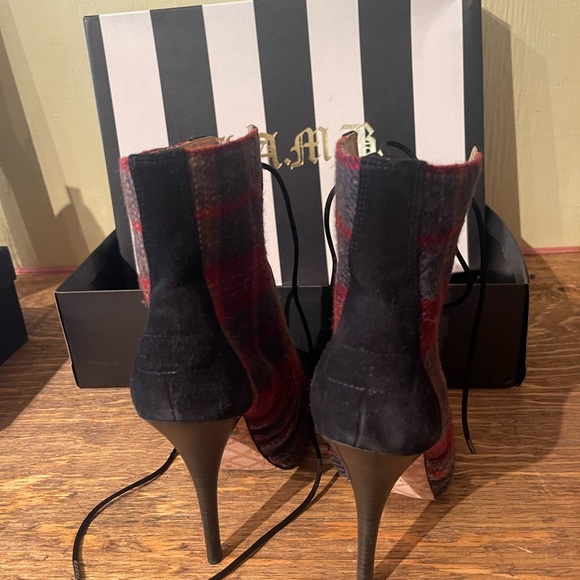 L.A.M.B. Stilleto plaid booties - Picture 2 of 9